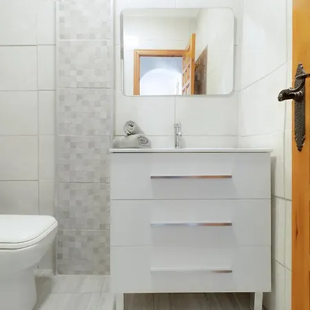 Apartment With Pool, Sea Views & Balcony Less Than 10min Walk To La Mata Beach!